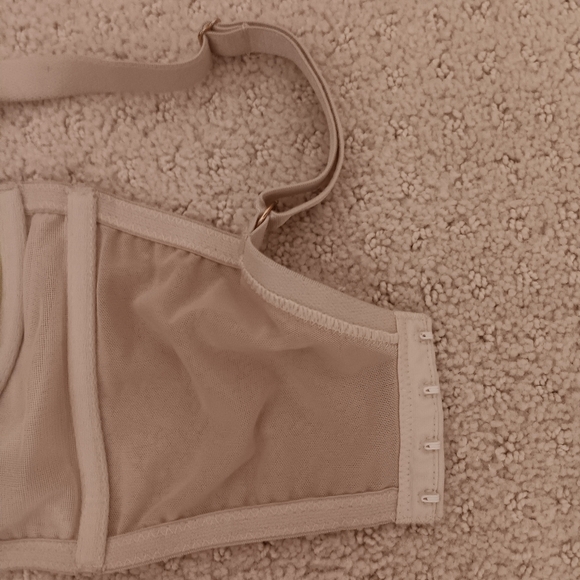 Wolf & Whistle Neon Yellow/Green Mesh Bra with Cutouts 30F - Picture 5 of 6